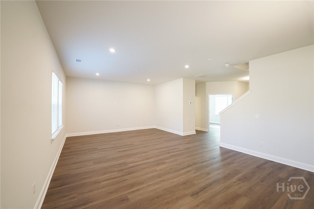 112 Monterey Loop Richmond Hill, GA 31324 - Photo 6 of 32