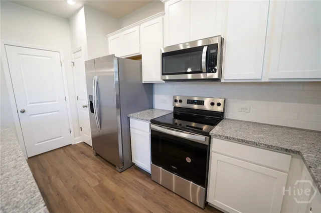 $2,600 | 112 Monterey Loop, Richmond Hill, GA 31324