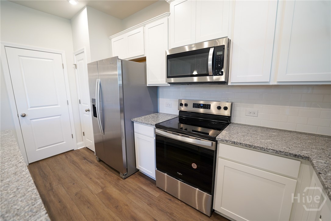 112 Monterey Loop Richmond Hill, GA 31324 - Photo 10 of 32