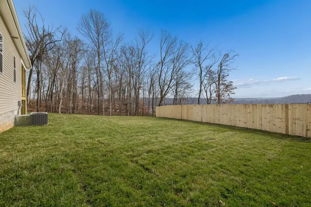 $419,900 | 297 Cardinal Crk Drive, Clarksville, TN 37042