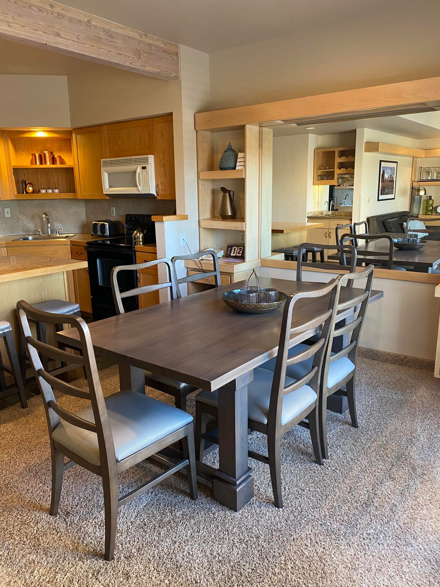 1856 Redtail Hawk Drive, Unit RV51J Redmond, OR 97756 - Photo 6 of 29 IMG_0896