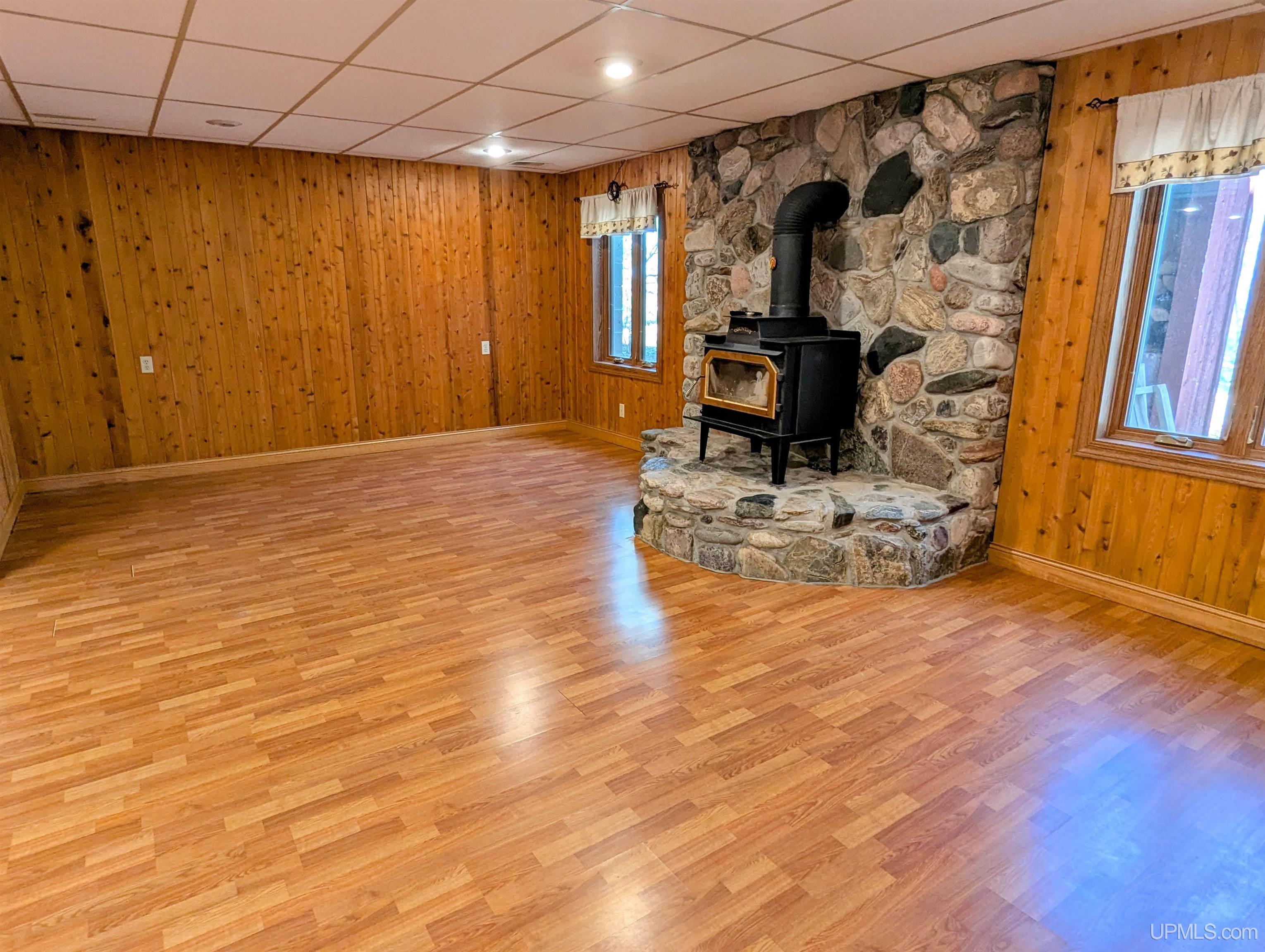 1002 Allouez Road Marquette, MI 49855 - Photo 40 of 82 Gallery Image 40