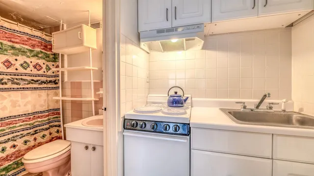 $125,000 | 108 South Montpelier Avenue, Unit 305, Atlantic City, NJ 08401