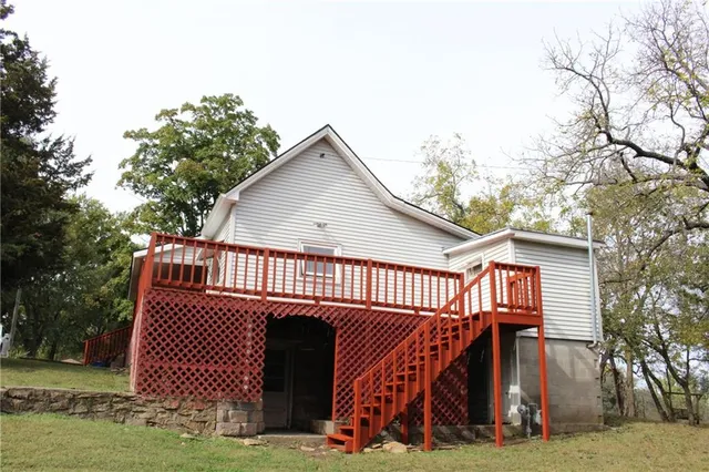 $154,950 | 326 Isacks Street, Lecompton, KS 66050