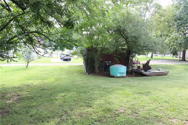 $154,950 | 326 Isacks Street, Lecompton, KS 66050