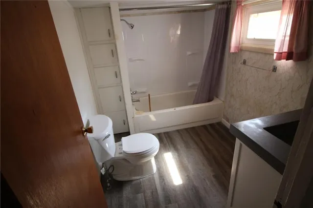 $154,950 | 326 Isacks Street, Lecompton, KS 66050