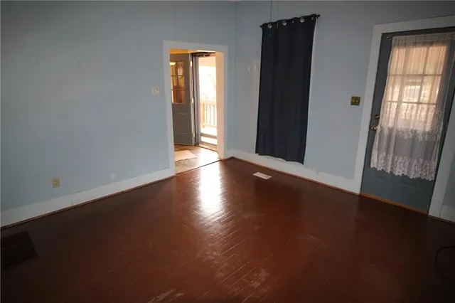 $154,950 | 326 Isacks Street, Lecompton, KS 66050