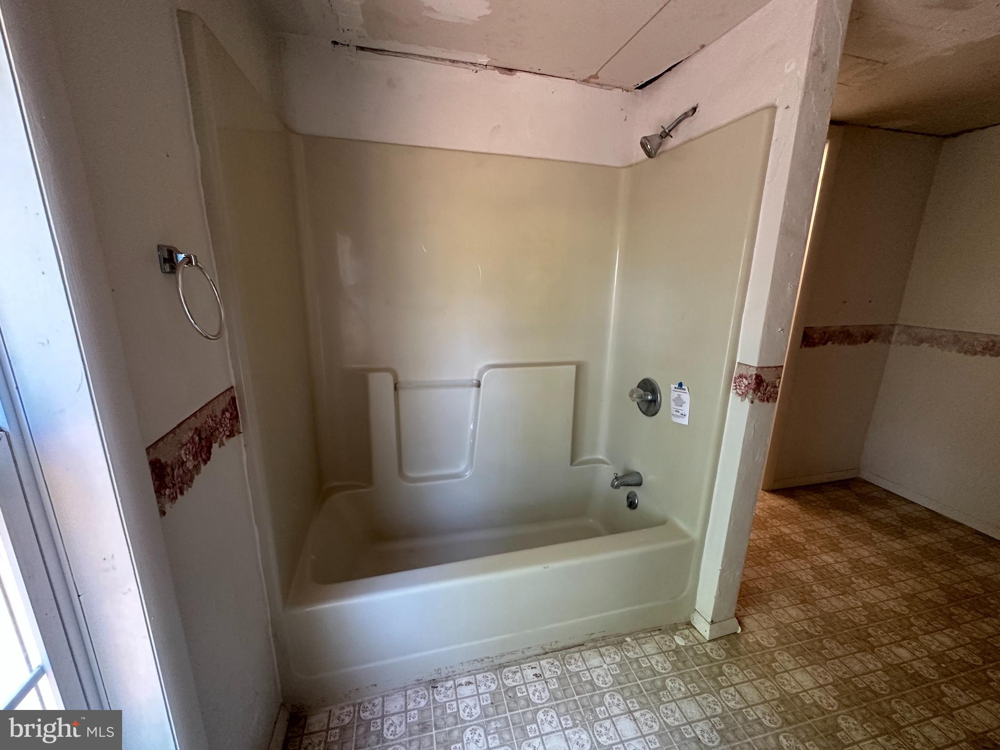 1350 Church Road Orrtanna, PA 17353 - Photo 3 of 11 Gallery Image 3