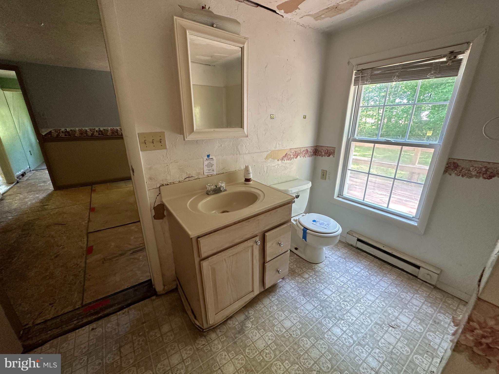 1350 Church Road Orrtanna, PA 17353 - Photo 4 of 11 Gallery Image 4