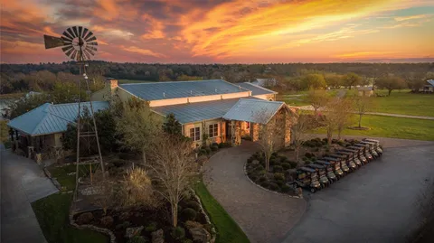$875,000 | 31 Mallard Lane, Columbus, TX 78934