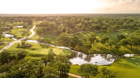 $875,000 | 31 Mallard Lane, Columbus, TX 78934