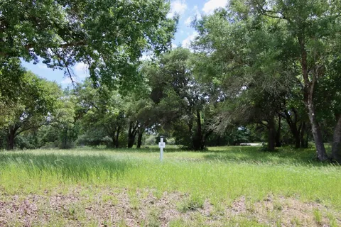 $875,000 | 31 Mallard Lane, Columbus, TX 78934