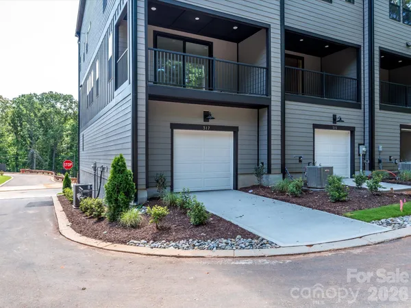 $479,990 | 317 Old Town Vlg Road, Waxhaw, NC 28173