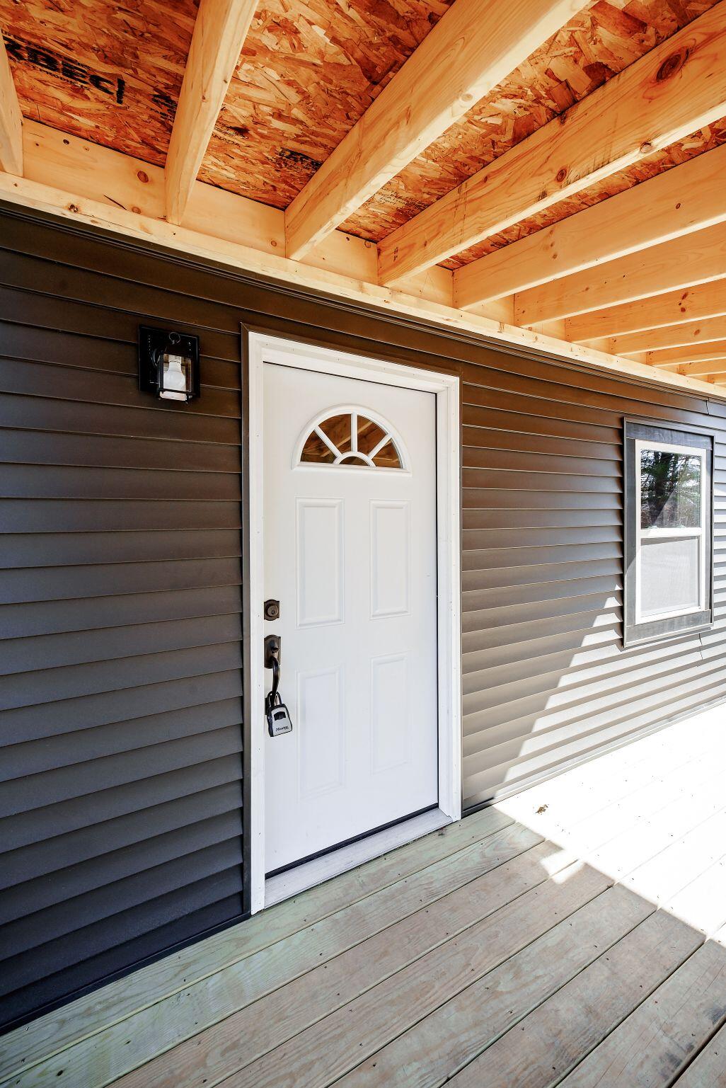 6 Myrtle Street Madison, ME 04950 - Photo 3 of 52 8