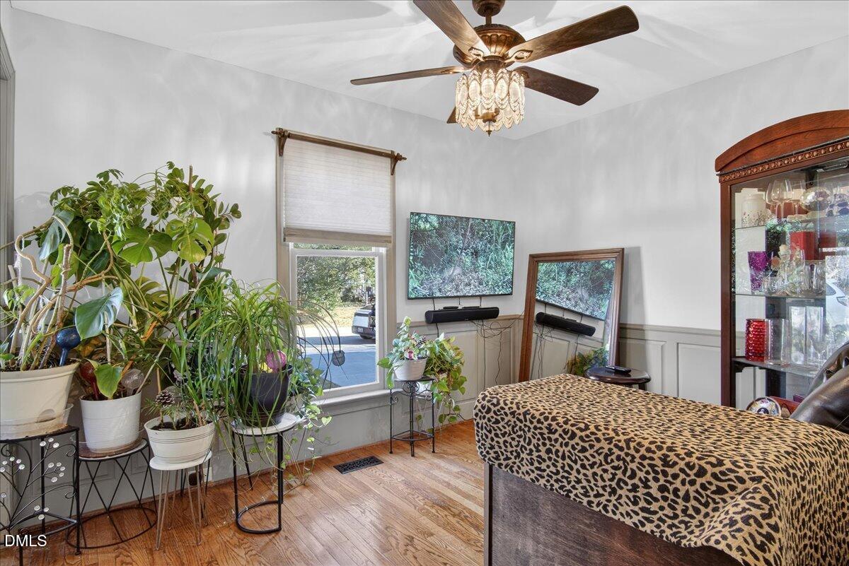 3013 Chippendale Road Raleigh, NC 27604 - Photo 9 of 46 13-Finished 3013 chippendale rd (13 of 4