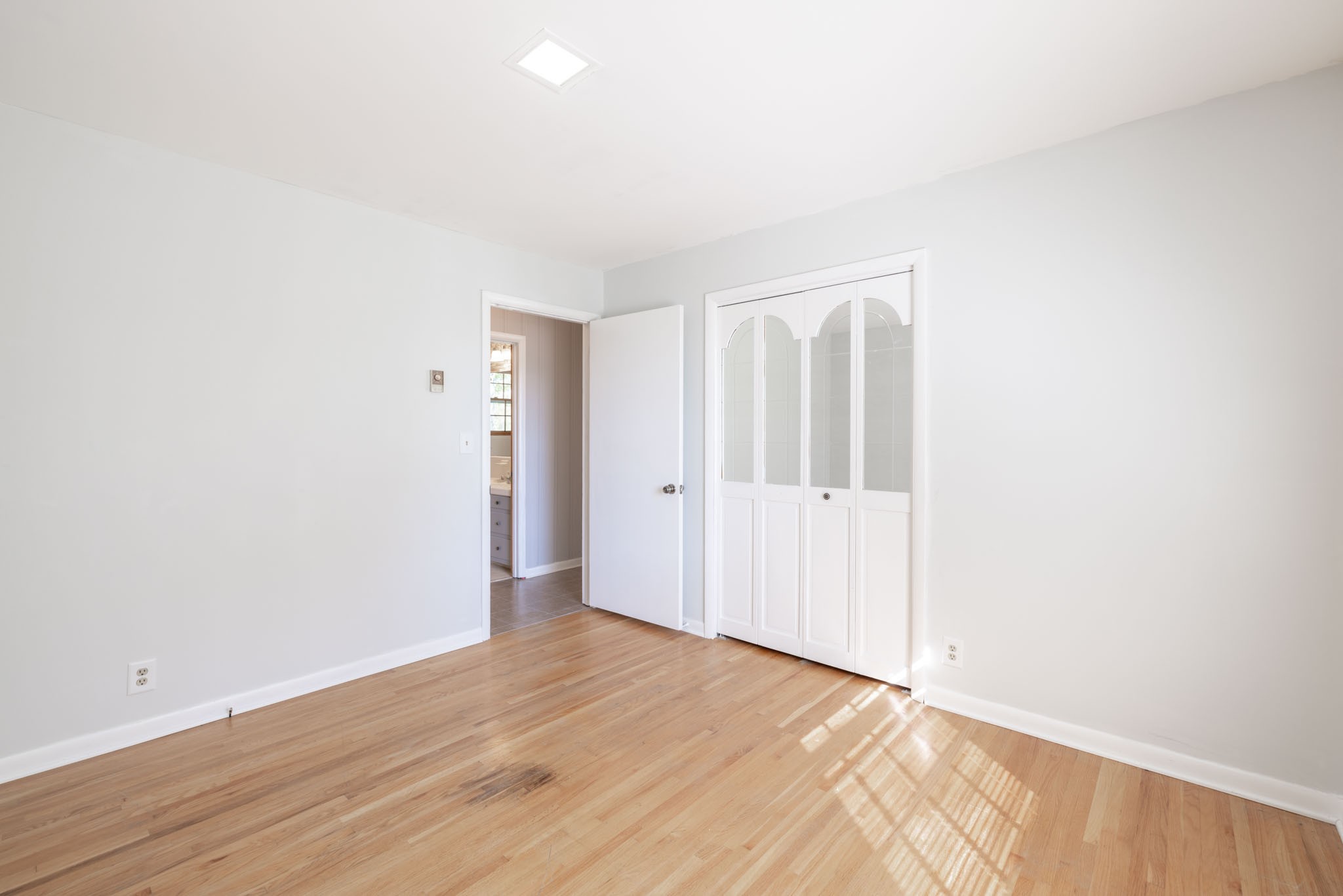 1015 Lockertsville Road Ashland City, TN 37015 - Photo 47 of 72 an empty room with wooden floor