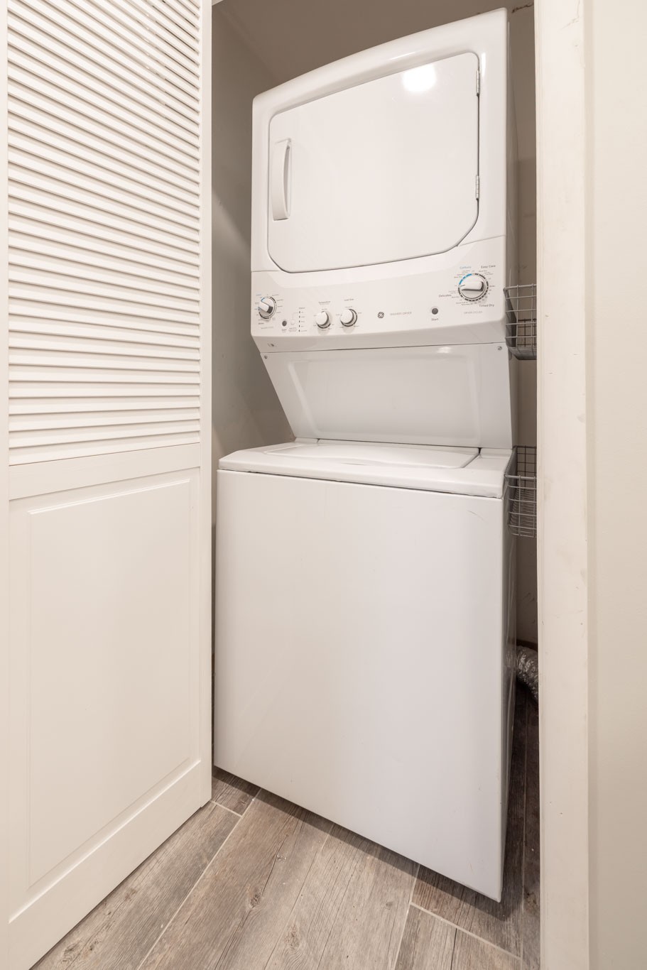 1015 Lockertsville Road Ashland City, TN 37015 - Photo 56 of 72 a utility room with dryer and washer