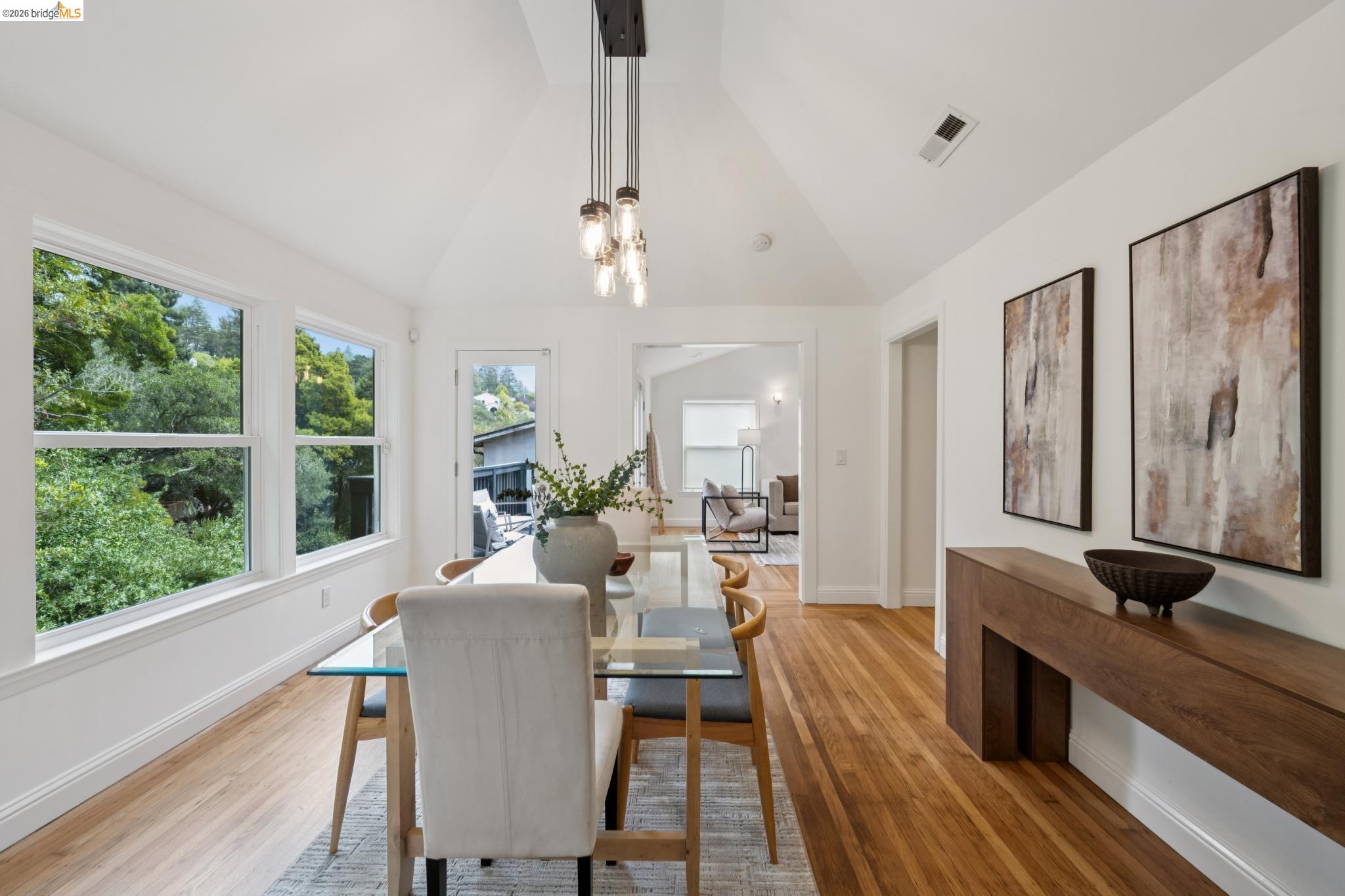 15 Edgecroft Road Kensington, CA 94707 - Photo 13 of 53 Gallery Image 13