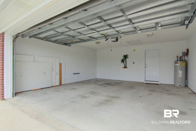 8834 Gryder Street Foley, AL 36535 - Photo 8 of 23 Garage