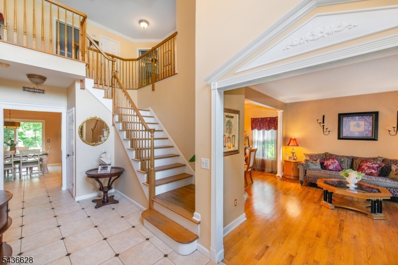 5 Kingston Court Oak Ridge, NJ 07438 - Photo 5 of 49