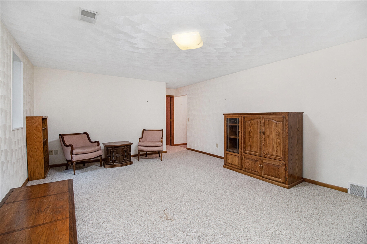 6130-6032 Torrington Road Kalamazoo, MI 49009 - Photo 14 of 42 Gallery Image 14