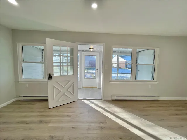 $345,000 | 42 Trent Court, Unit D, Ridge, NY 11961