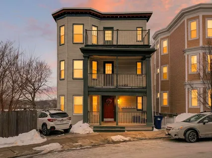 $575,000 | 106 Sawyer Avenue, Unit 1, Boston, MA 02125