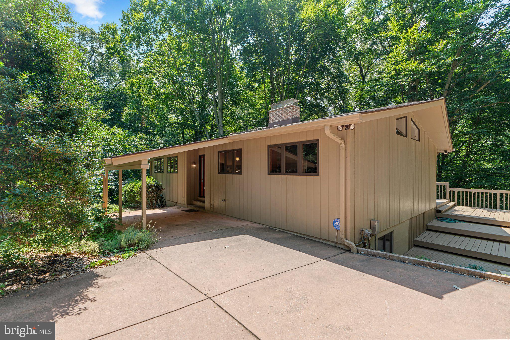 29 Cascade Road Arnold, MD 21012 - Photo 4 of 50 Gallery Image 4