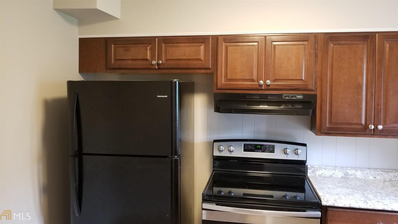 303 Cedar Creek Road, Unit G Winder, GA 30680 - Photo 3 of 8