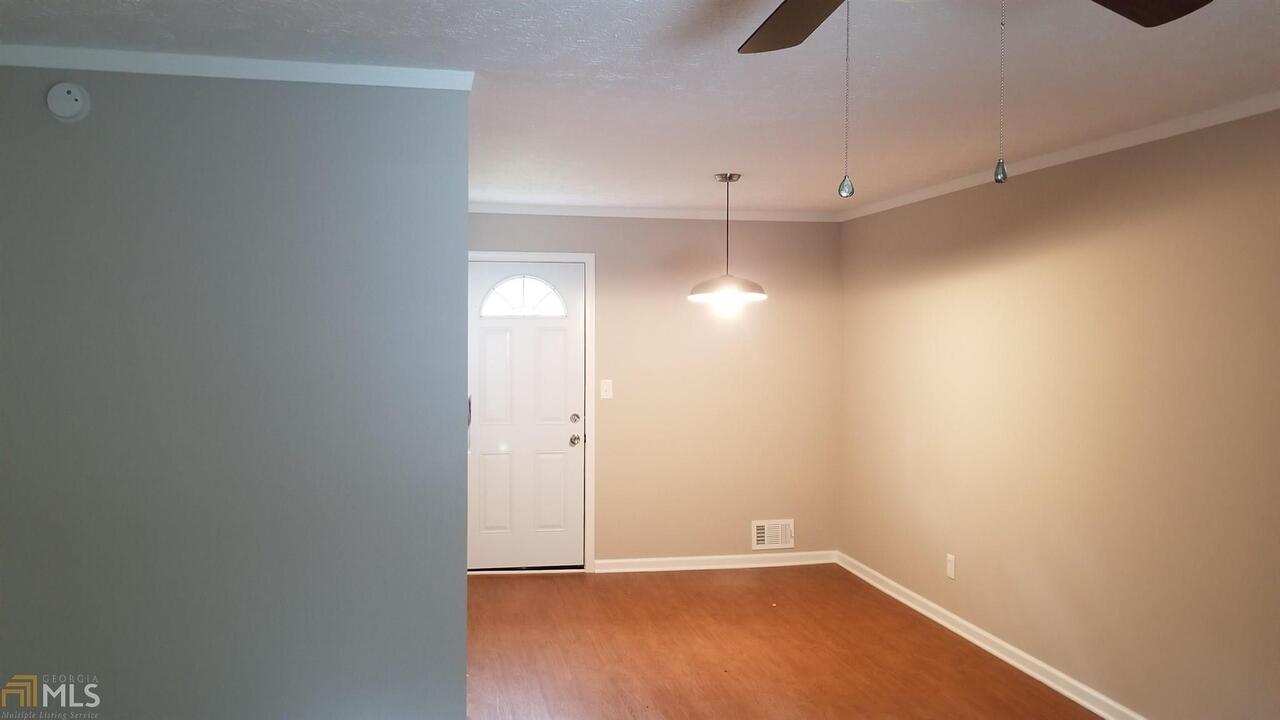 303 Cedar Creek Road, Unit G Winder, GA 30680 - Photo 4 of 8