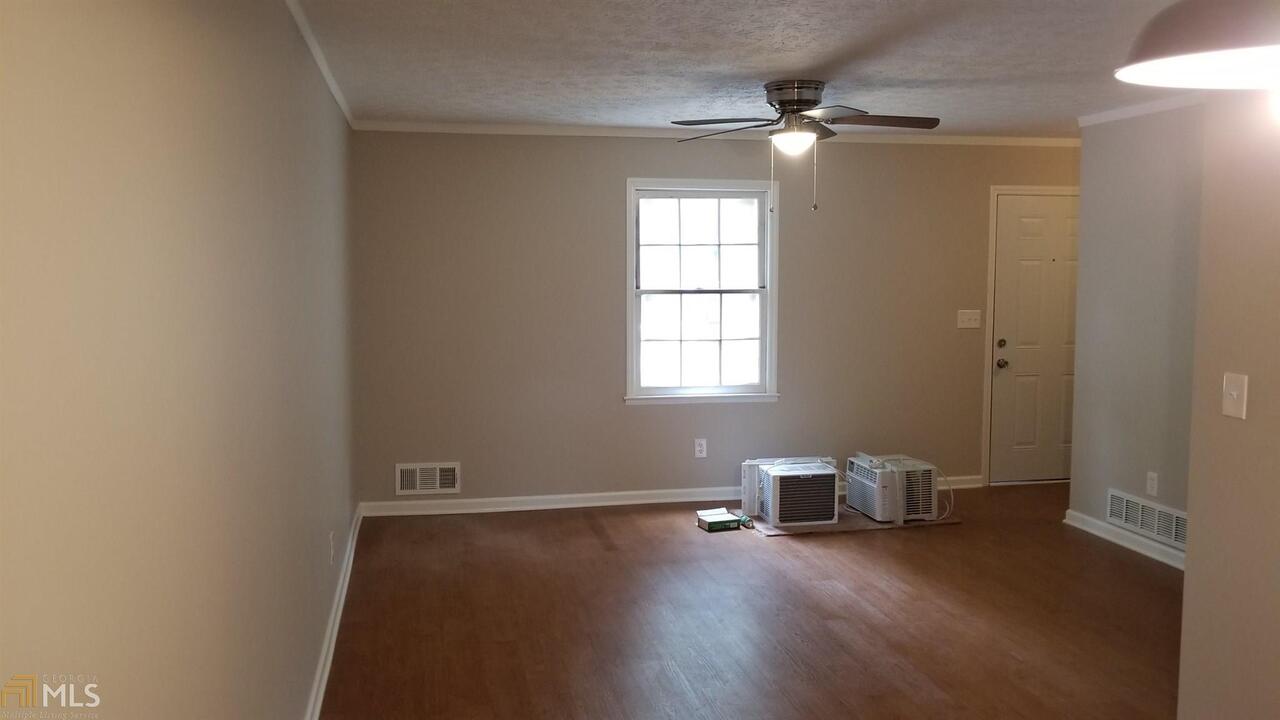 303 Cedar Creek Road, Unit G Winder, GA 30680 - Photo 5 of 8