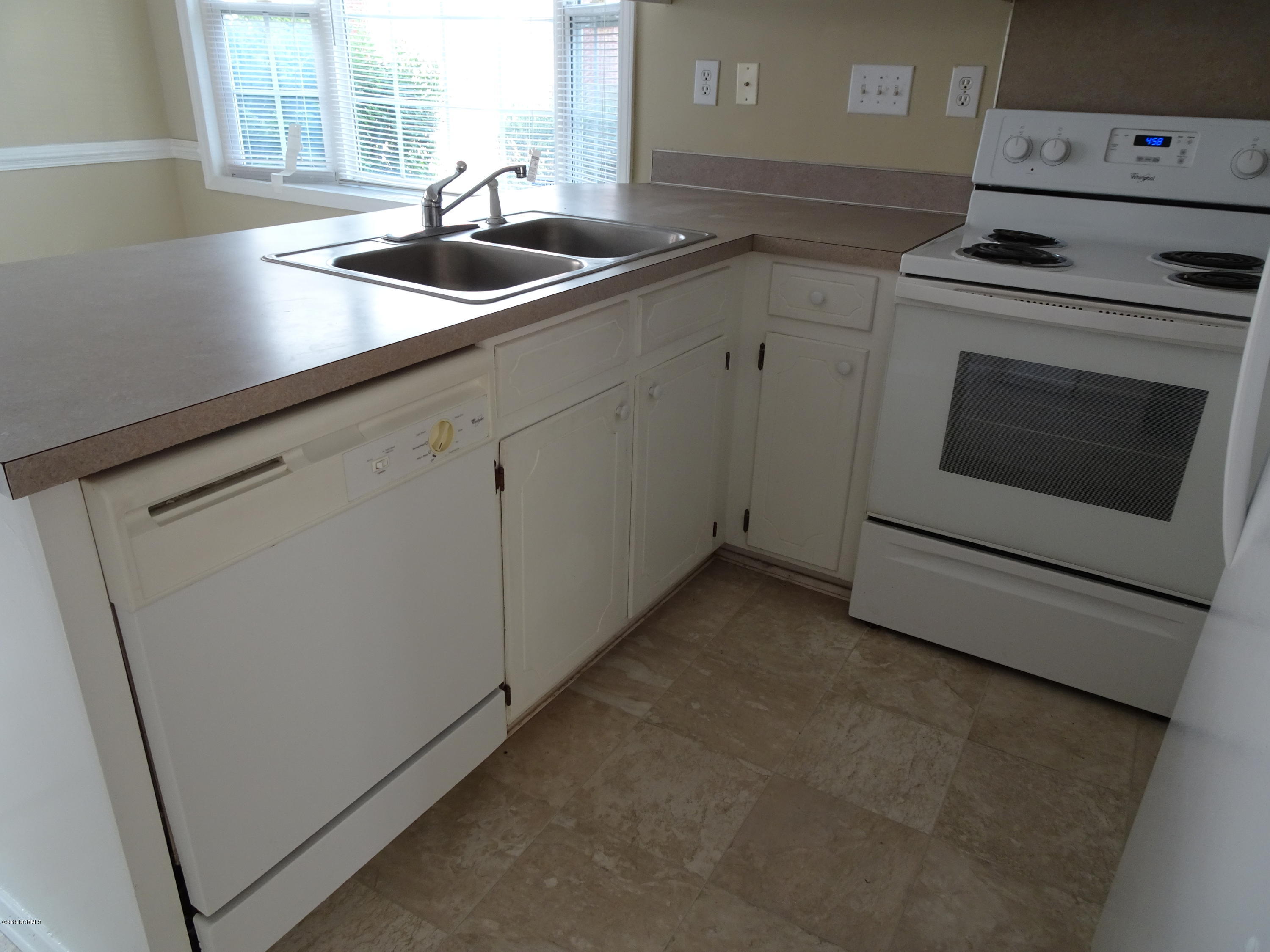 934 Spring Forest Road, Unit A7 Greenville, NC 27834 - Photo 3 of 12 934 Spring Forest