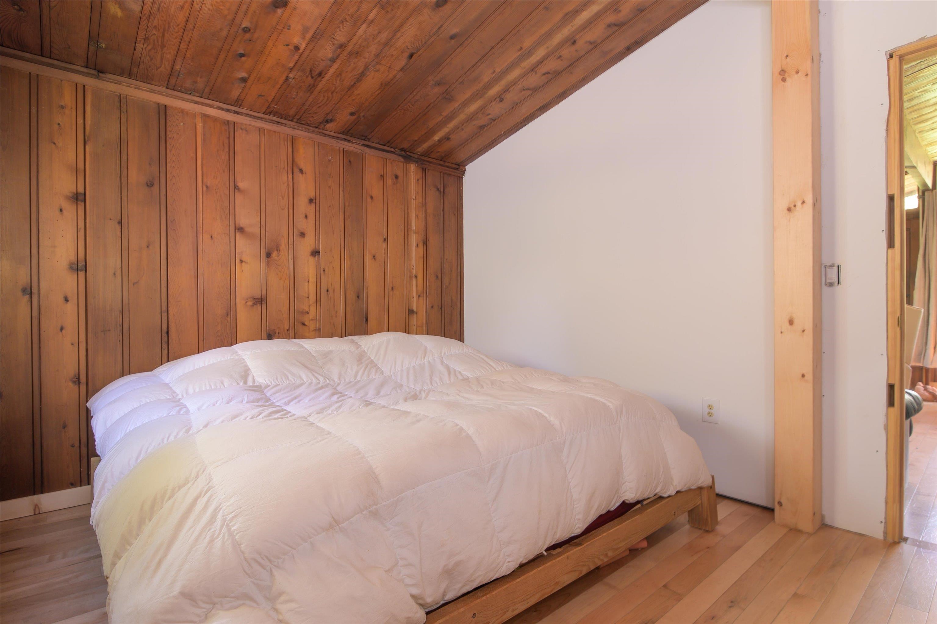 1310 Clif Reynolds Road Cambridge, VT 05464 - Photo 12 of 44