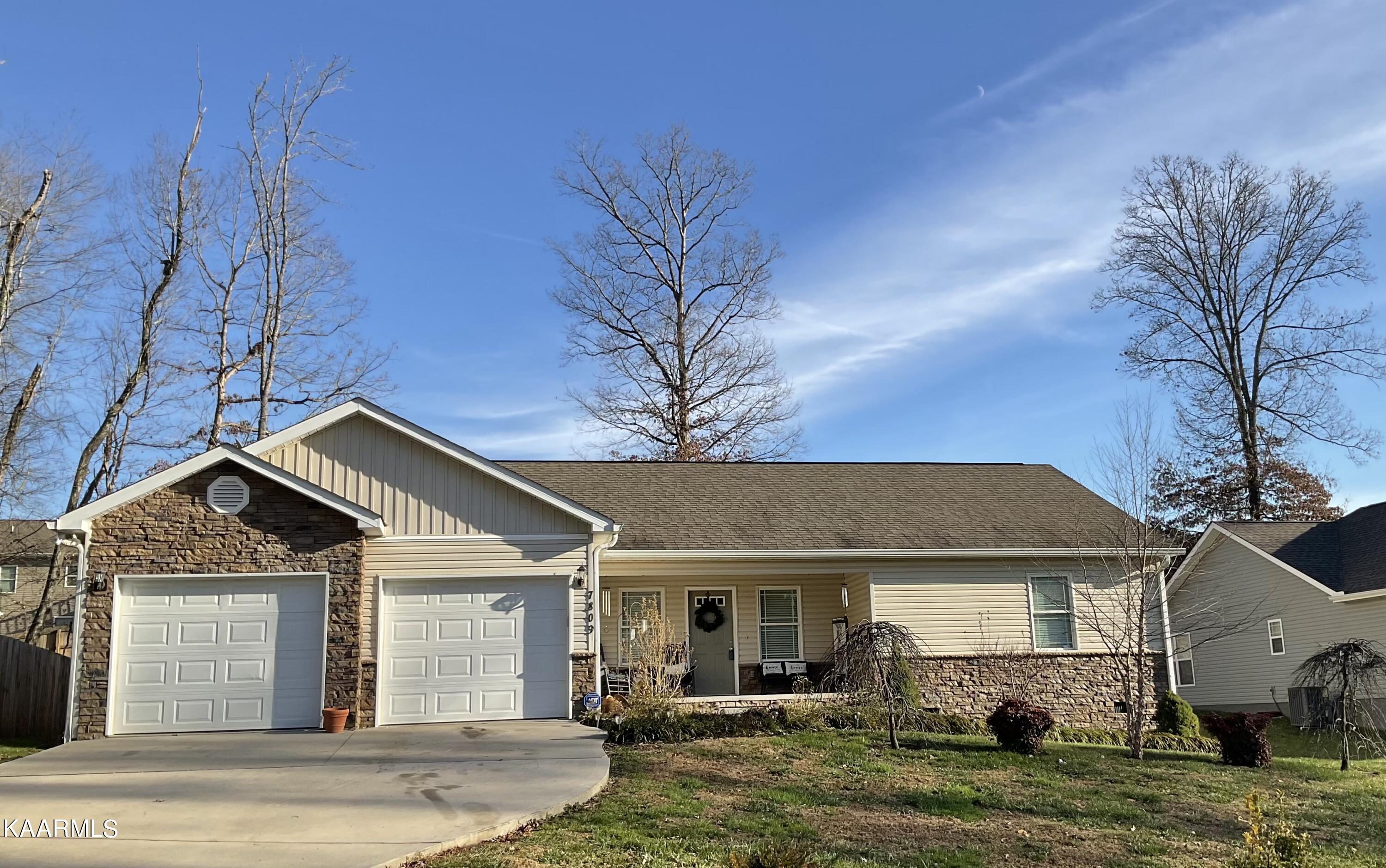 7809 Stanley Road Powell, TN 37849 - Photo 2 of 24 All One Level Beauty!