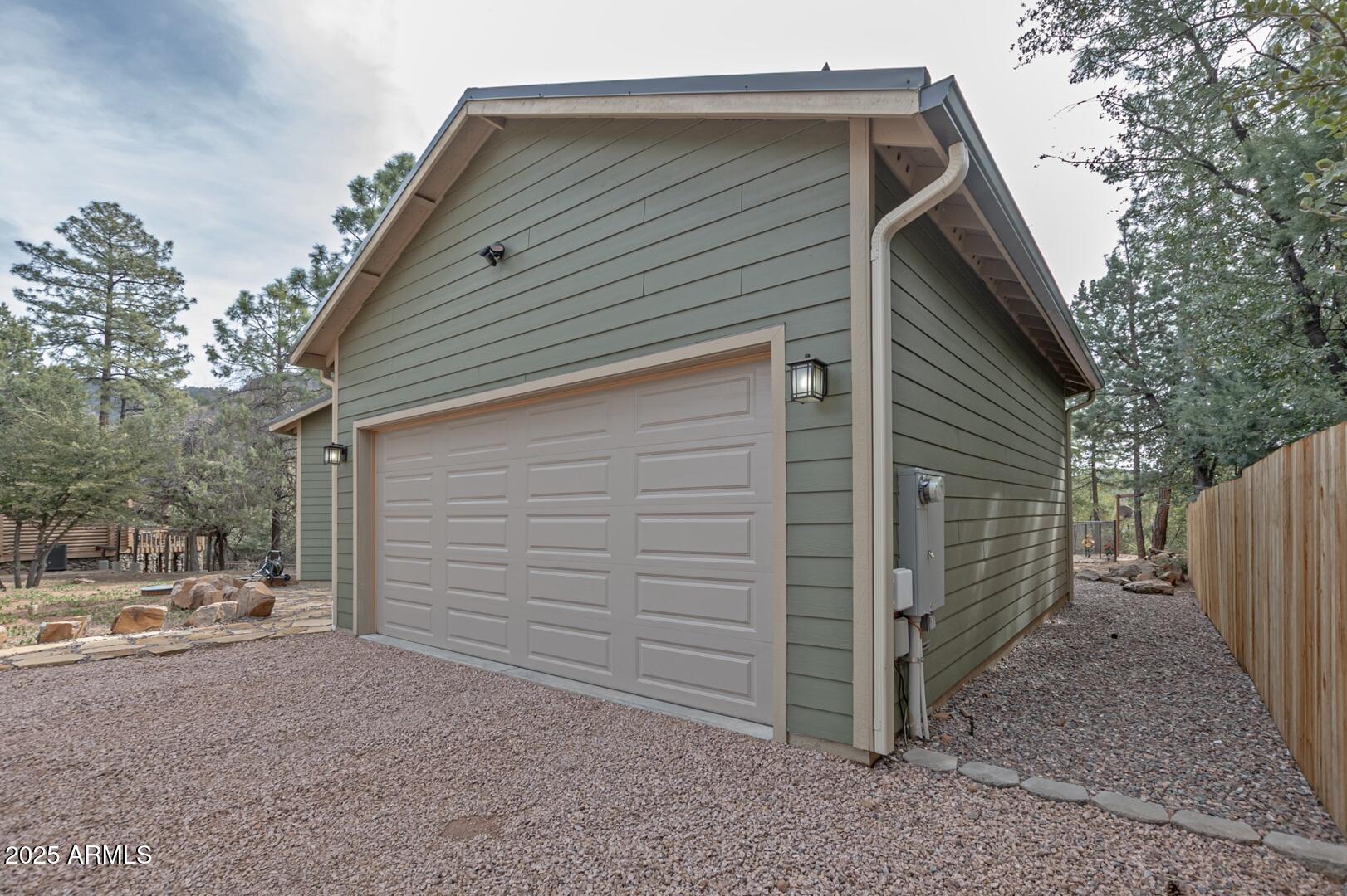 3465 Whispering Pines Road Pine, AZ 85544 - Photo 35 of 53 a view of backyard of house