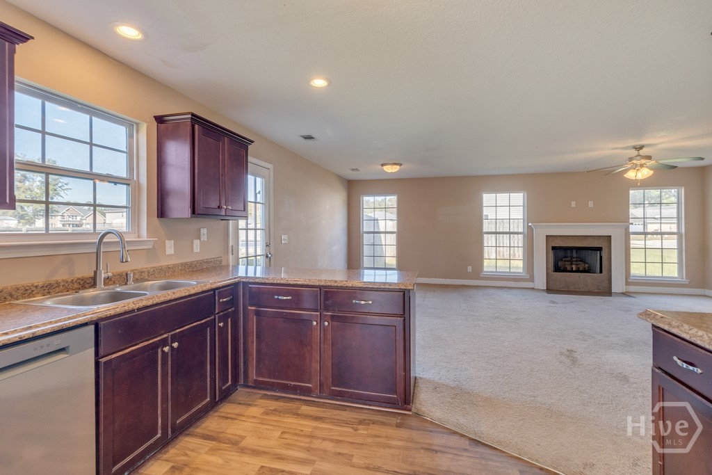 46 Outpost Trail Midway, GA 31320 - Photo 11 of 37 Kitchen