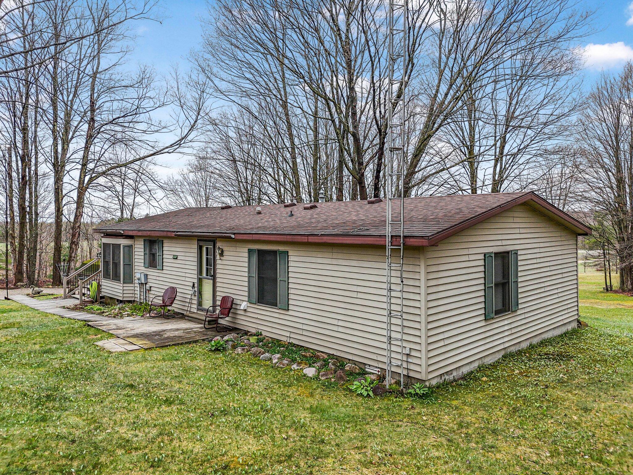 7947 West 30 Road Harrietta, MI 49638 - Photo 11 of 43 9-web-or-mls-DJI_20250501041023_0117_D