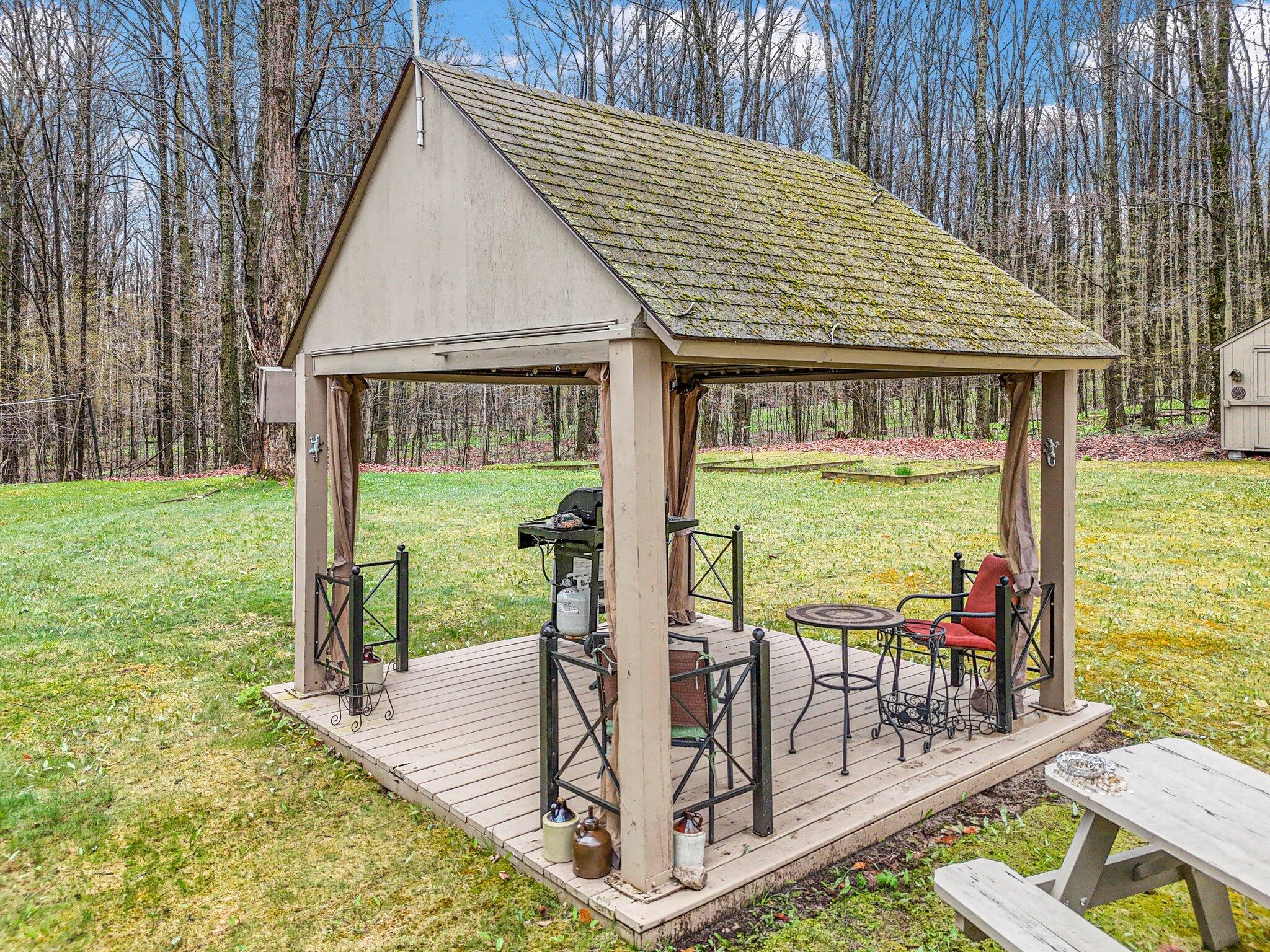 7947 West 30 Road Harrietta, MI 49638 - Photo 6 of 43 3-web-or-mls-DJI_20250501040755_0111_D