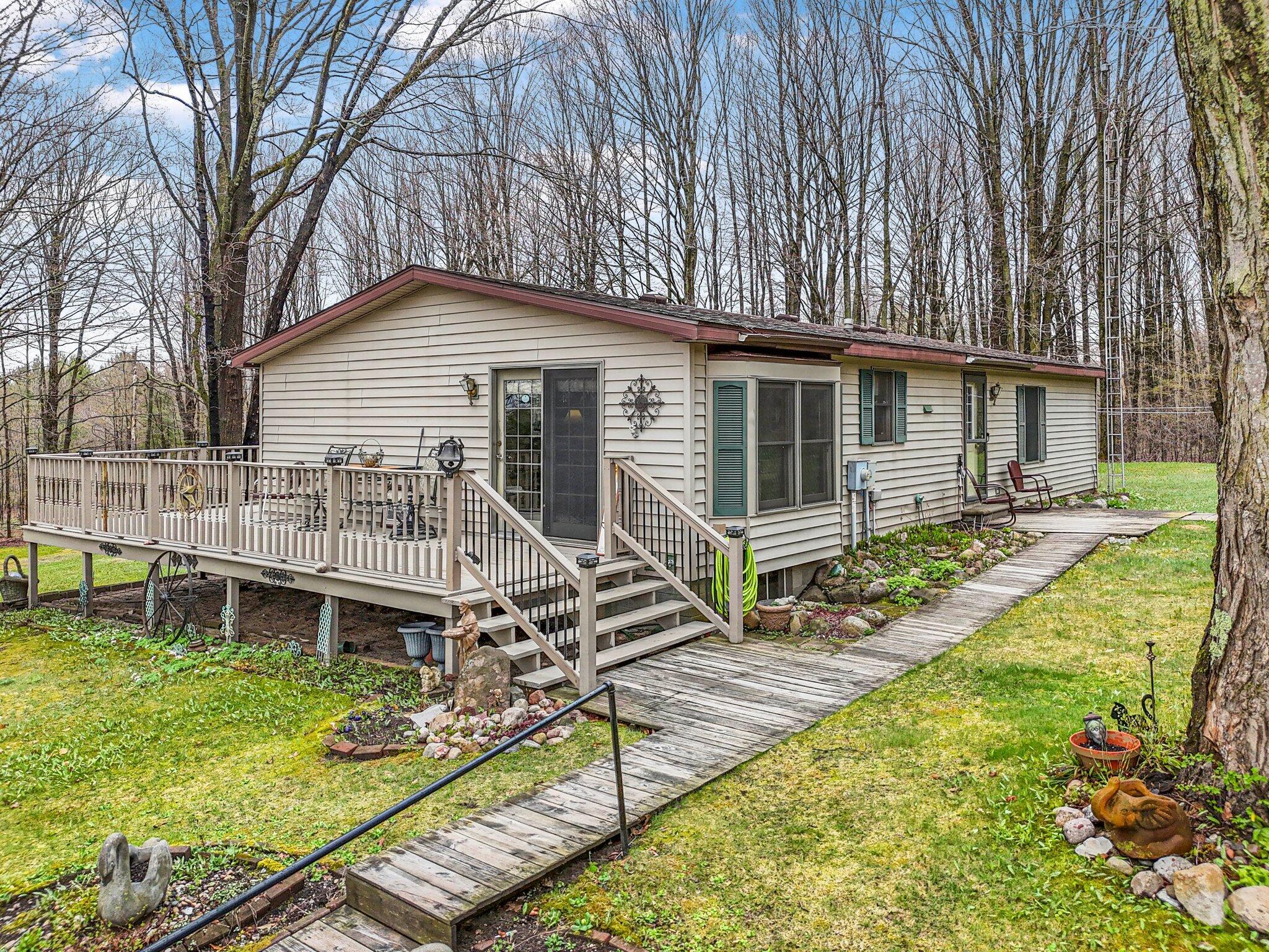 7947 West 30 Road Harrietta, MI 49638 - Photo 7 of 43 4-web-or-mls-DJI_20250501040809_0112_D