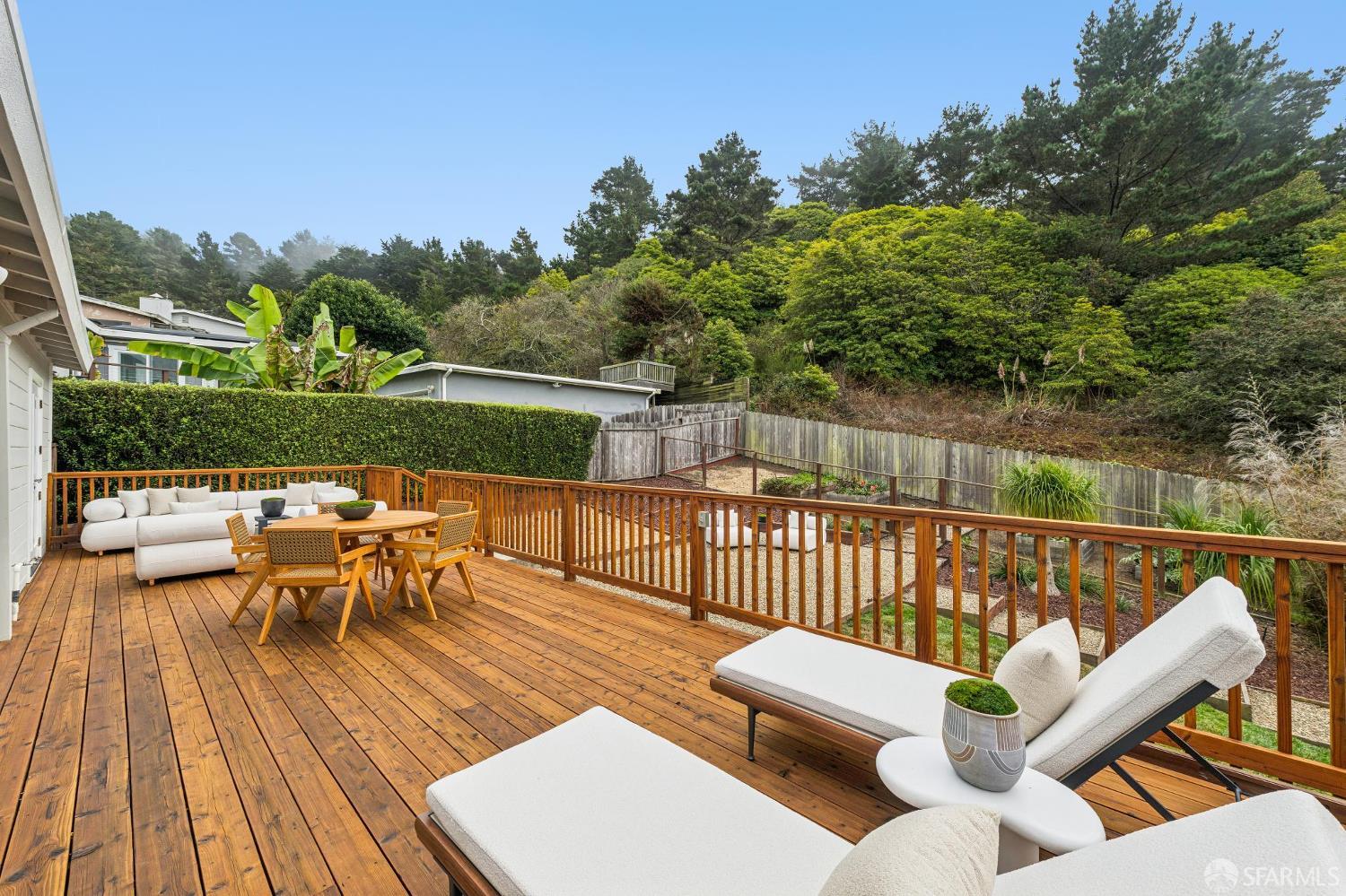 646 Brighton Road Pacifica, CA 94044 - Photo 34 of 42 Gallery Image 34