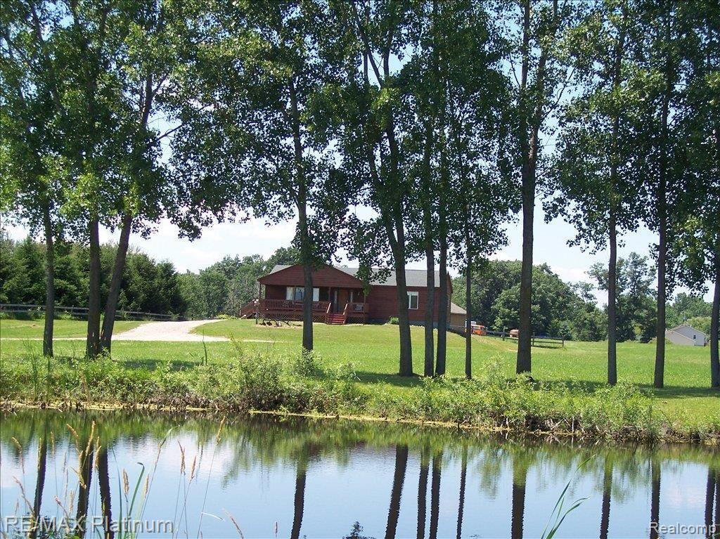 11259 North Owosso Road Fowlerville, MI 48836 - Photo 21 of 25 CUSTOM-CEDAR-HOME
