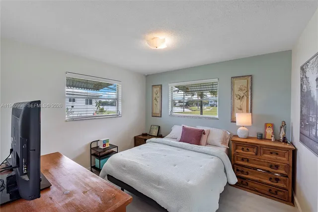 $2,500 | 3114 Byron Circle, Unit 128, Hollywood, FL 33021