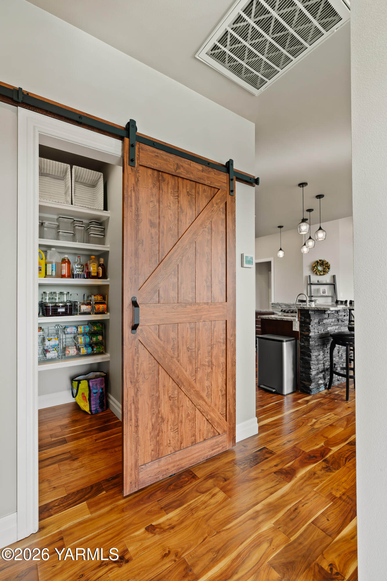 455 Rankin Road Selah, WA 98942 - Photo 16 of 57 0016Walk in pantry