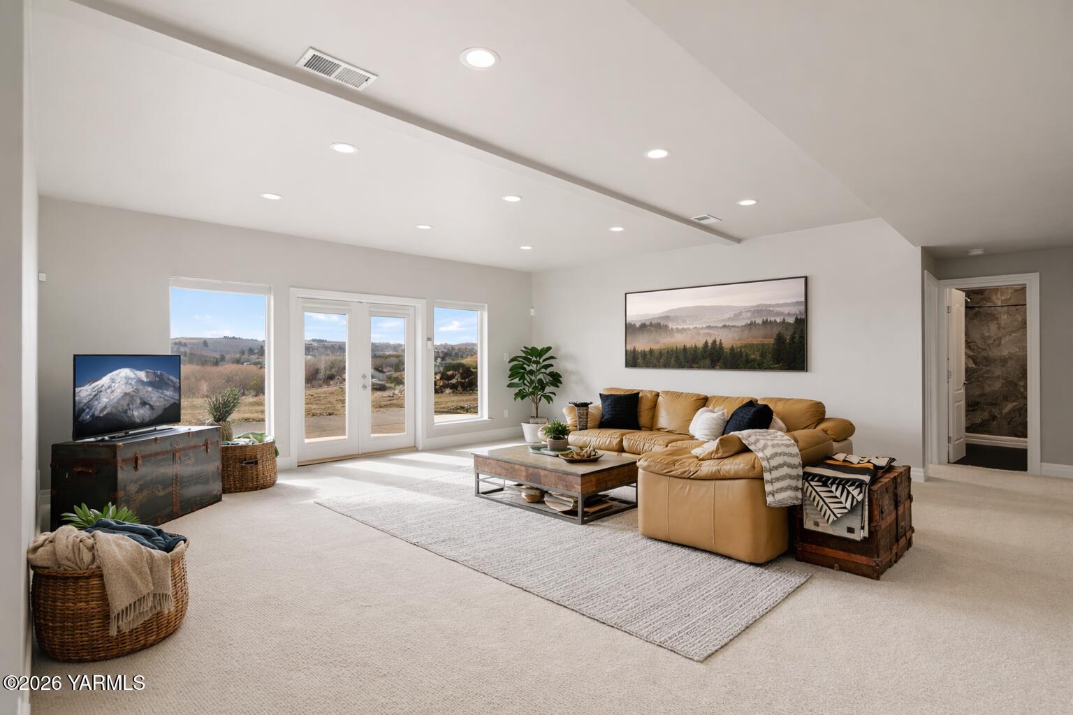 455 Rankin Road Selah, WA 98942 - Photo 29 of 57 0029Lower Level Living Room
