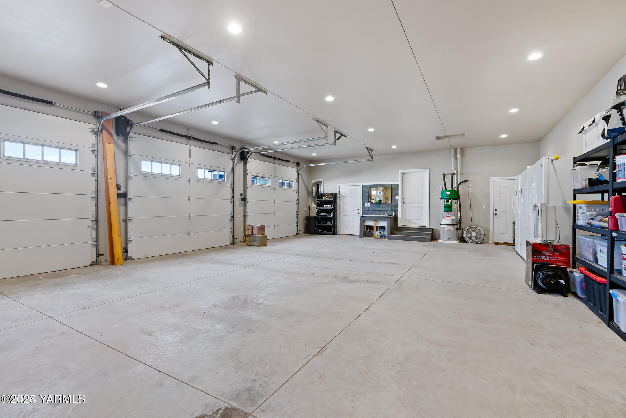 455 Rankin Road Selah, WA 98942 - Photo 38 of 57 0038Huge Garage