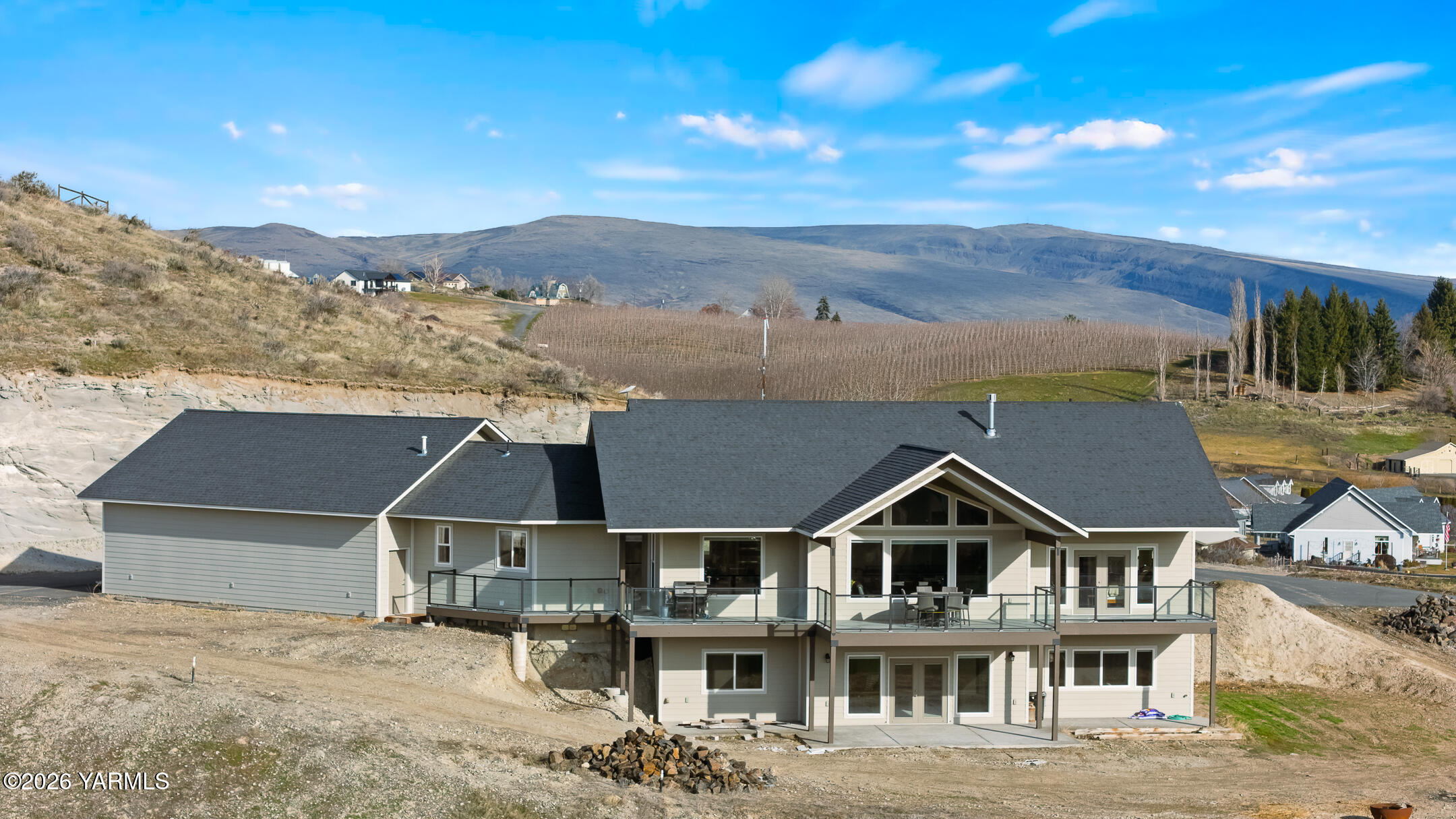 455 Rankin Road Selah, WA 98942 - Photo 47 of 57 an aerial view of residential houses with a city view