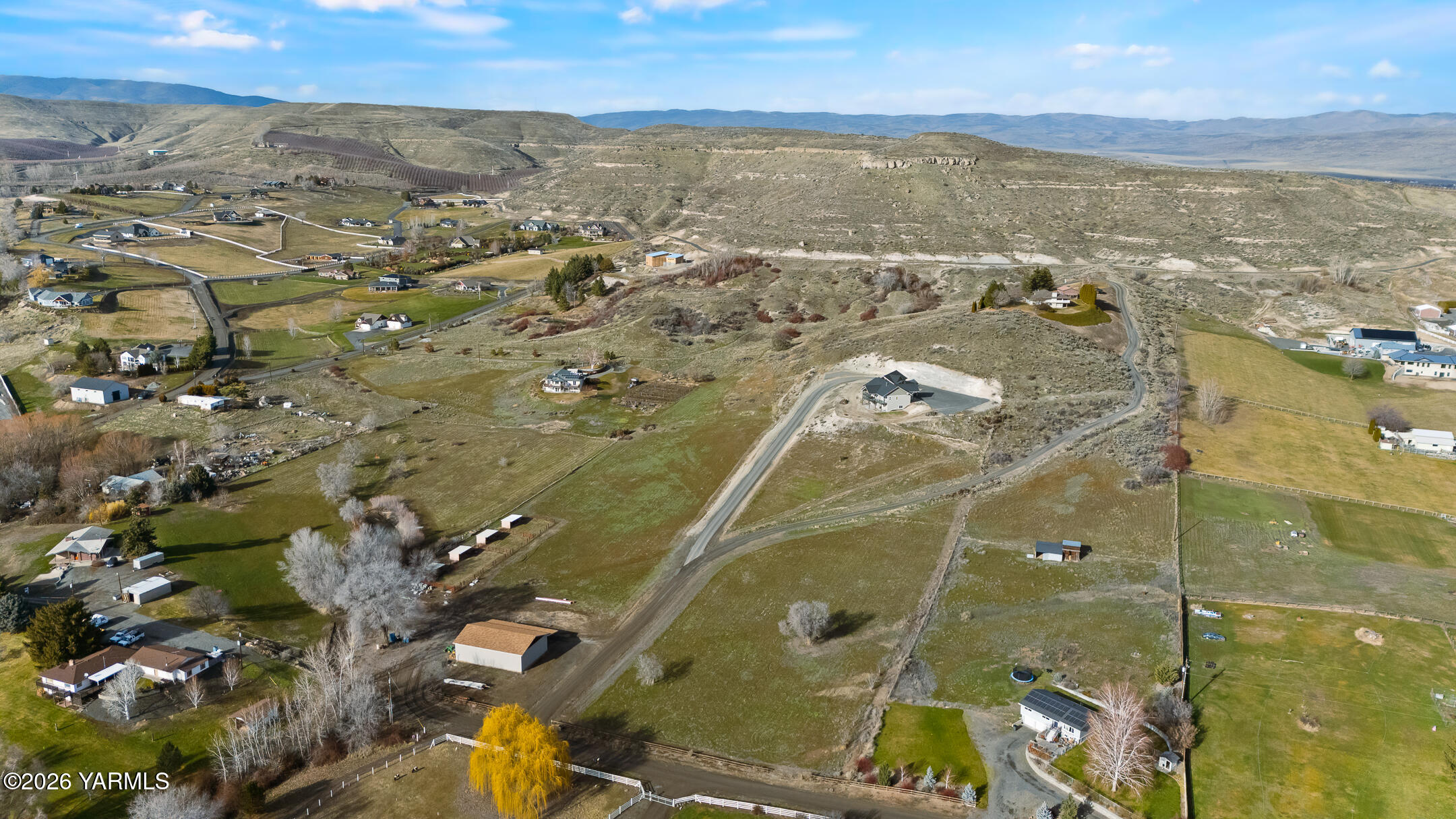 455 Rankin Road Selah, WA 98942 - Photo 56 of 57 an aerial view of residential houses with outdoor space