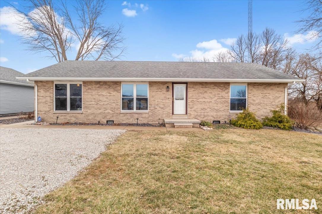 14201 3100N Road Virden, IL 62690 - Photo 2 of 37