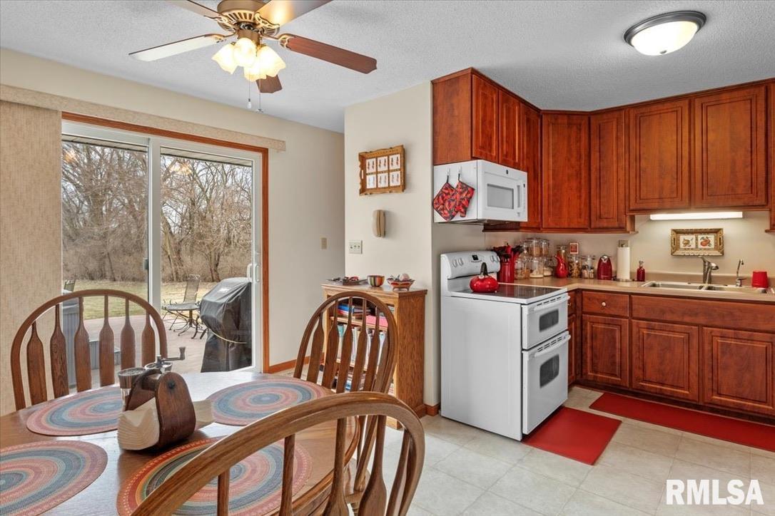 14201 3100N Road Virden, IL 62690 - Photo 8 of 37