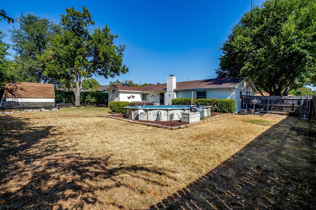 1304 Augusta Road Benbrook, TX 76126 - Photo 16 of 20 Gallery Image 16